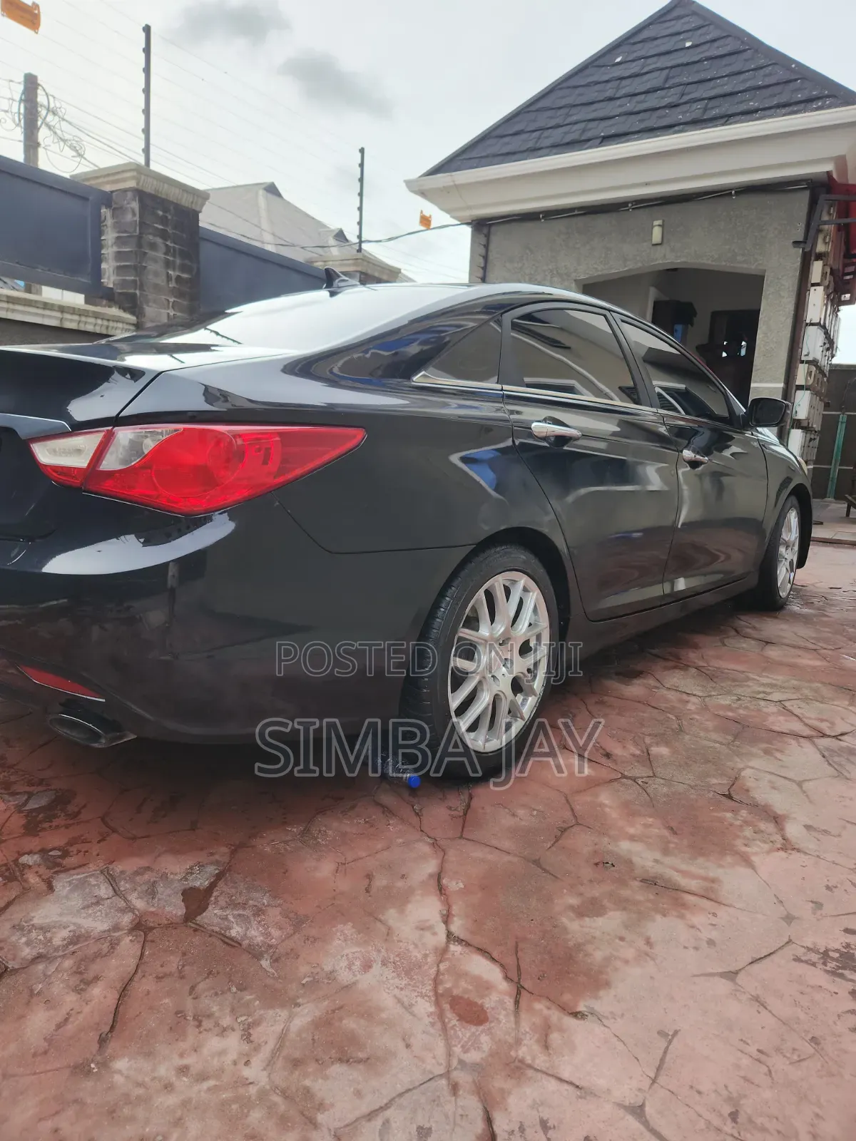 Hyundai Sonata 2011 Black