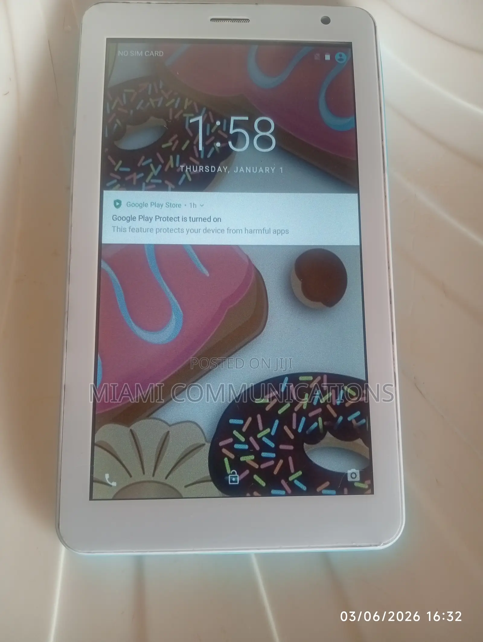 Bebe B77s 256 GB White