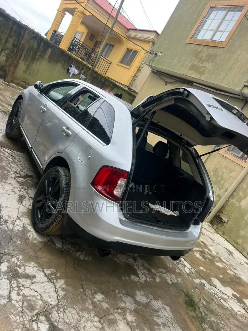 Ford Edge 2013 Silver