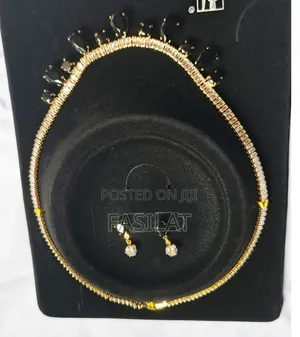 Hbk Jewelry Set