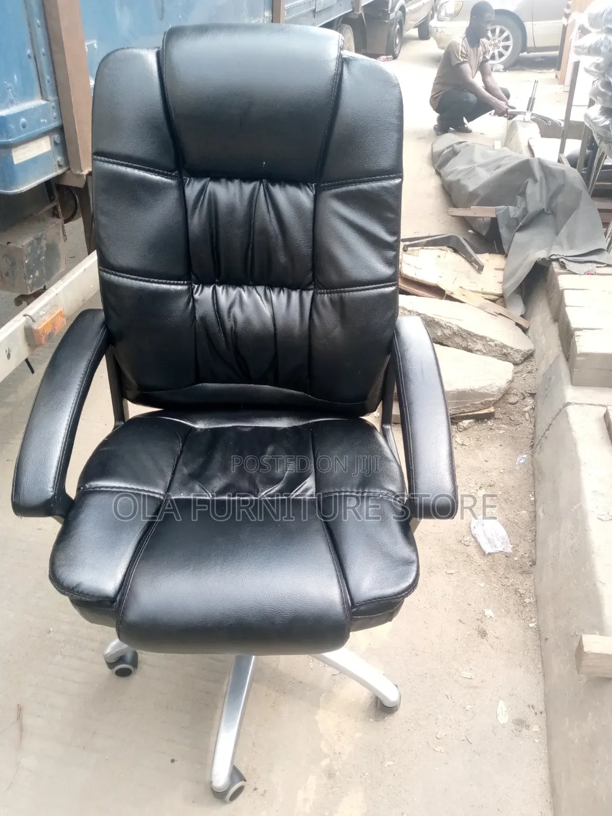 Executive Office Chair