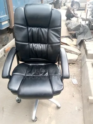 Executive Office Chair