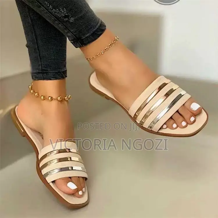 Flat Slippers