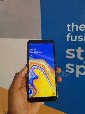 Samsung Galaxy J4 Plus 32 GB Black