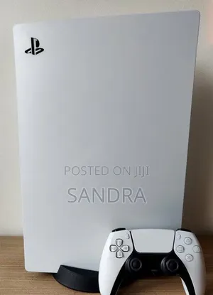 Uk Used Ps5 With 1 Pad and 2026 Games