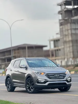 Hyundai Santa Fe 2018 Gray