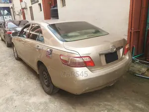 Toyota Camry 2007 Gold