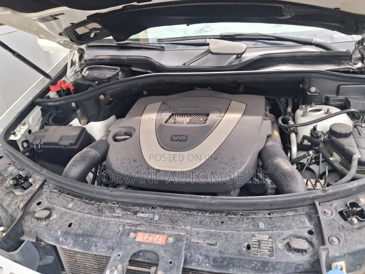 Mercedes-Benz M Class 2010 White