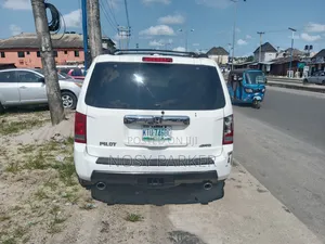 Honda Pilot 2010 White