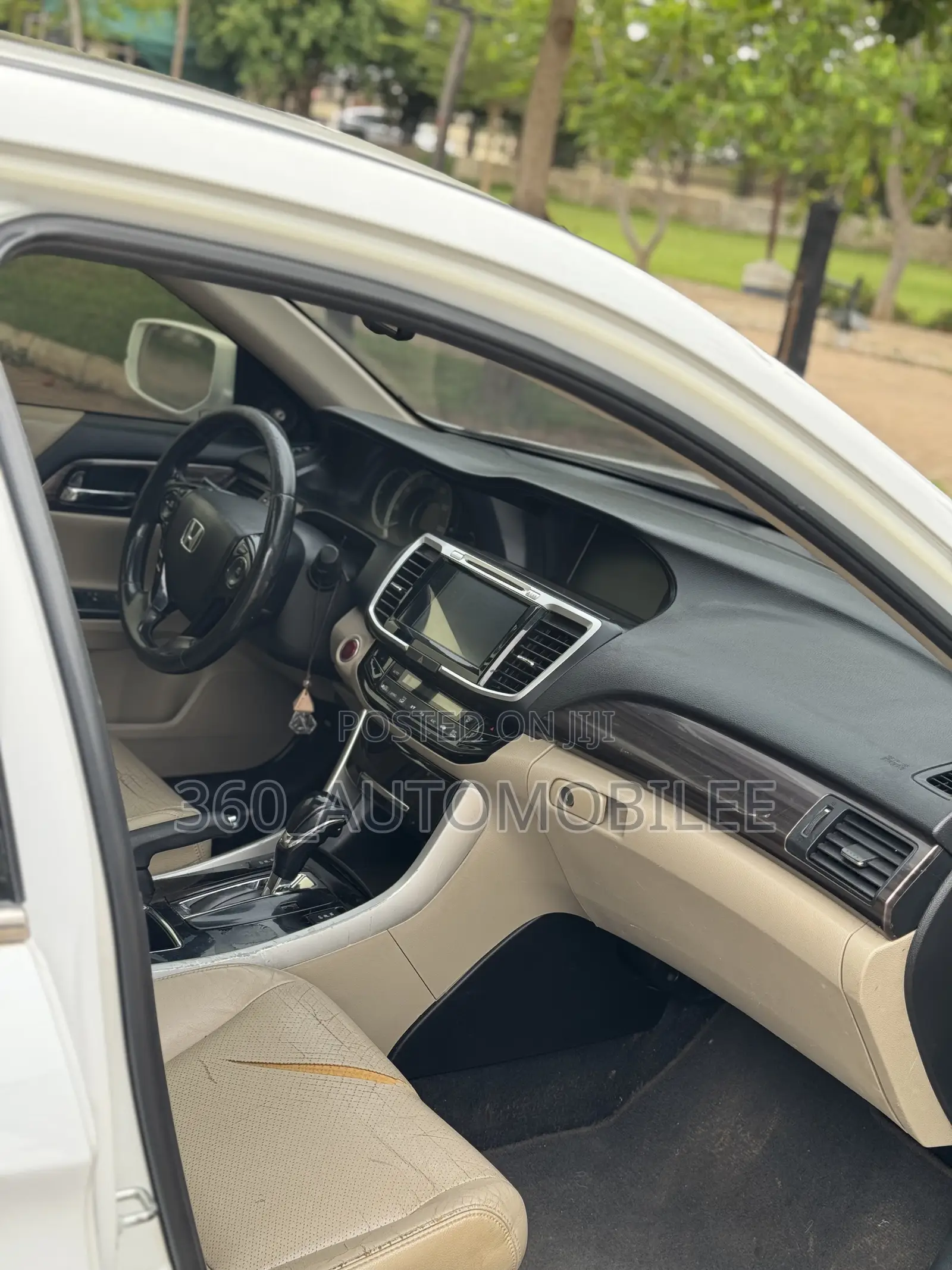 Honda Accord 2017 White