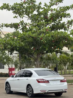 Honda Accord 2017 White