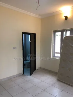 Furnished 5bdrm Duplex in Olive Court Agodi for rent