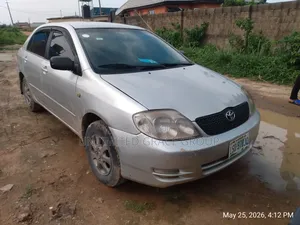 Toyota Corolla 2002 Silver