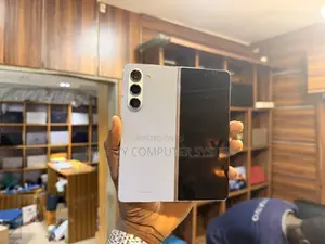 Samsung Galaxy Z Fold 5 256 GB Silver