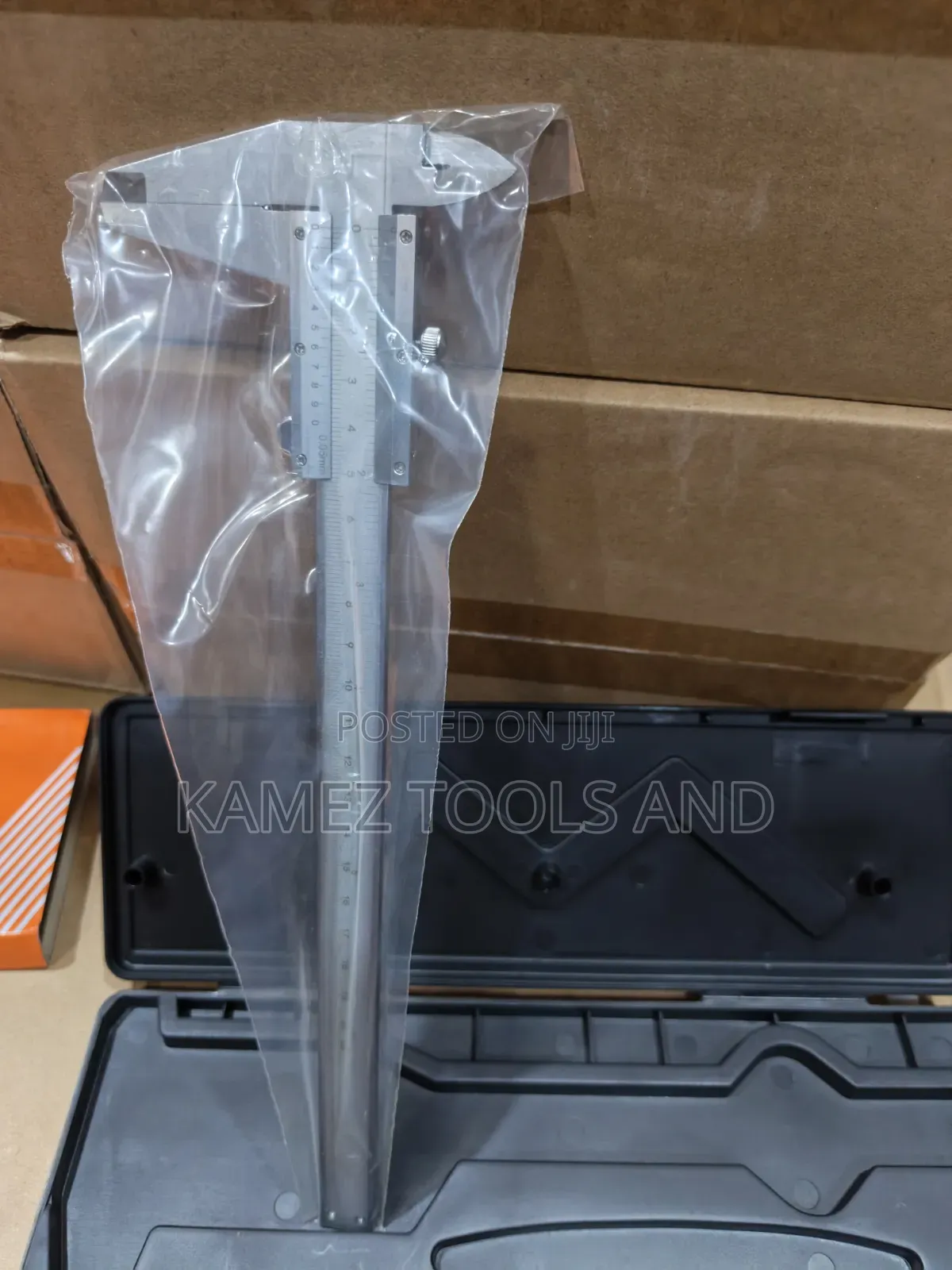 8" 0-200mm Analog Vernier Caliper