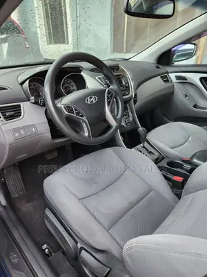 Hyundai Elantra SE 4dr Sedan (1.8L 4cyl 6M) 2014 Blue