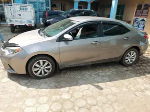 Toyota Corolla 2014 Gray