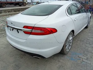 Jaguar XF 2013 White