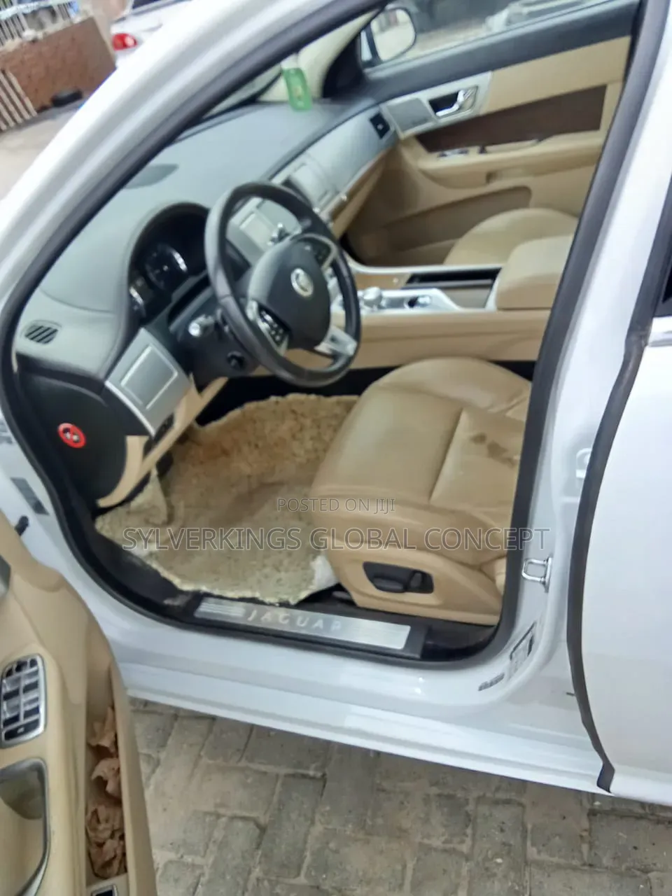 Jaguar XF 2013 White