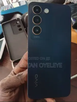 Vivo V30 Lite 4G 256 GB Black