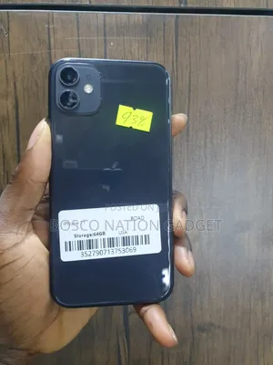 Apple iPhone 11 64 GB Black