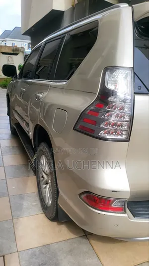 Lexus GX 2016 Gold