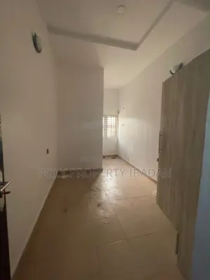2bdrm Apartment in White Gate Estate for rent