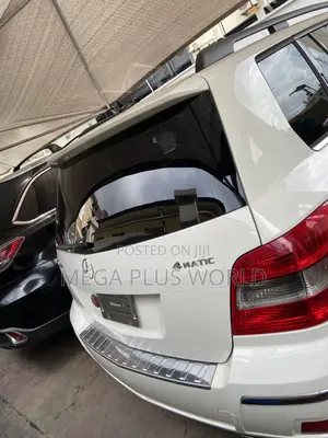 Mercedes-Benz GLK-Class 2010 White