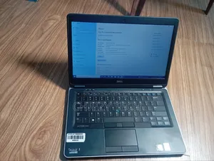 Laptop Dell Latitude E7450 8GB Intel Core i5 SSD 500GB
