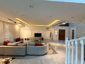 5bdrm Duplex in Banana Island for rent