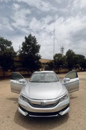 Honda Accord EX 4dr Sedan (2.4L 4cyl 6M) 2014 Silver