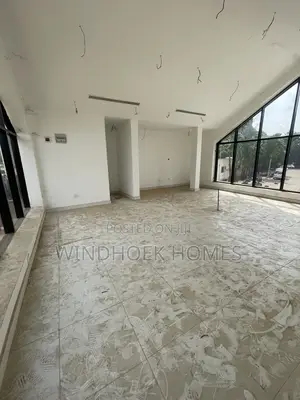 Duplex Shop/Office Space Measuring 190sqms