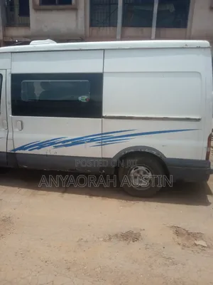Ford Transit 2005 White
