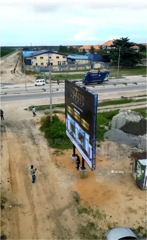 Government Allocation on Plots of Land at Palazzo Royale