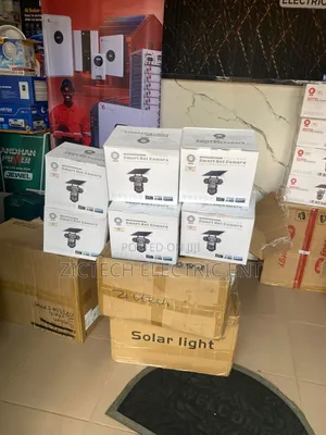Triple Lens Solar PTZ Camera