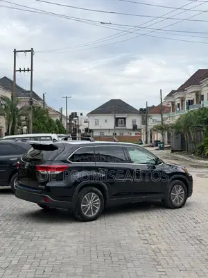 Toyota Highlander 2019 Black