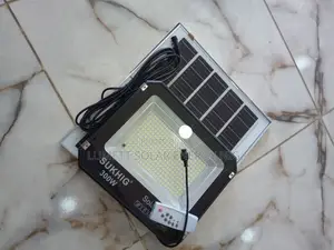 Sukhig Split-Type 300w Solar Street Light Separate Panel Design