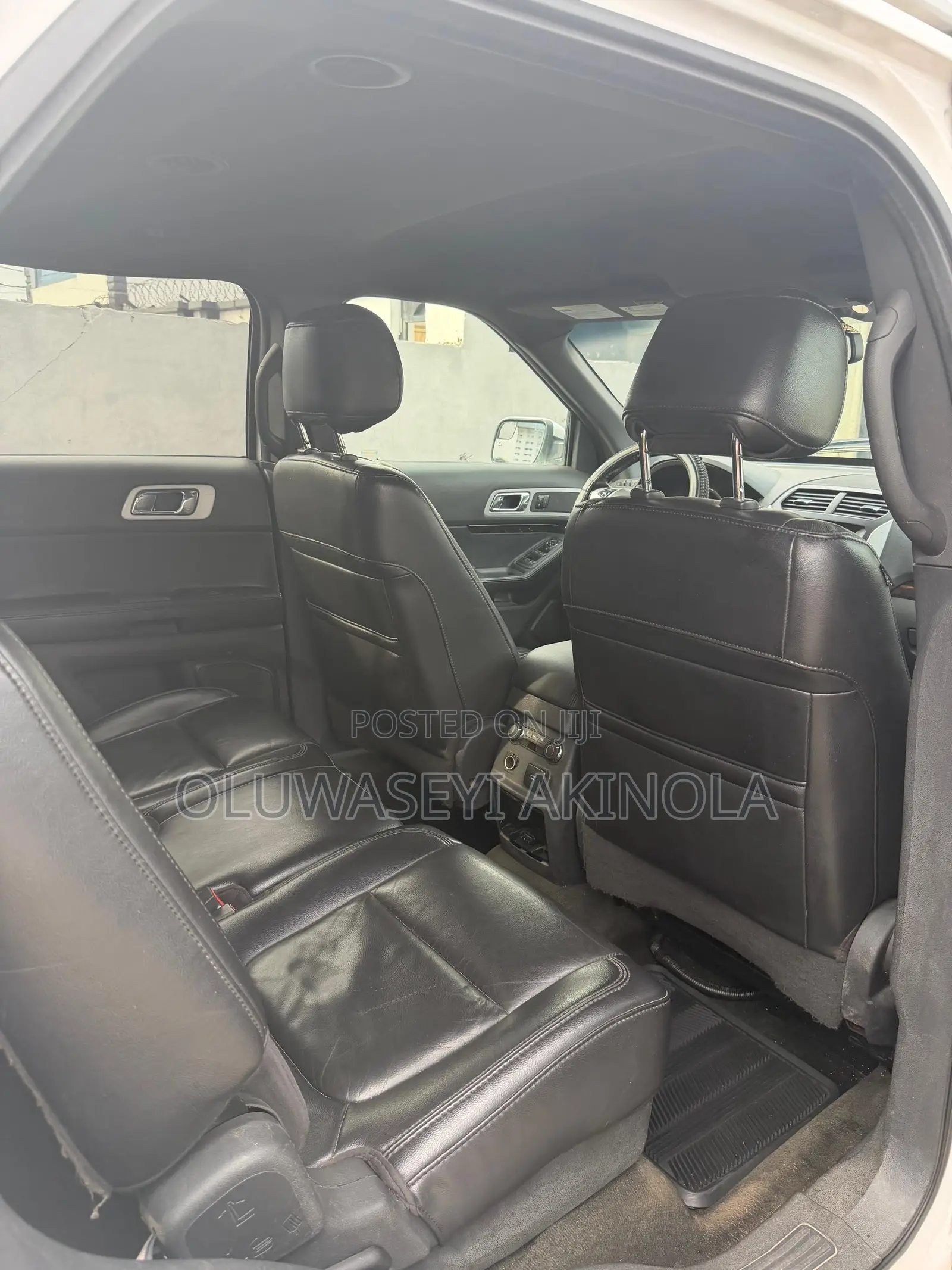 Ford Explorer 2011 White
