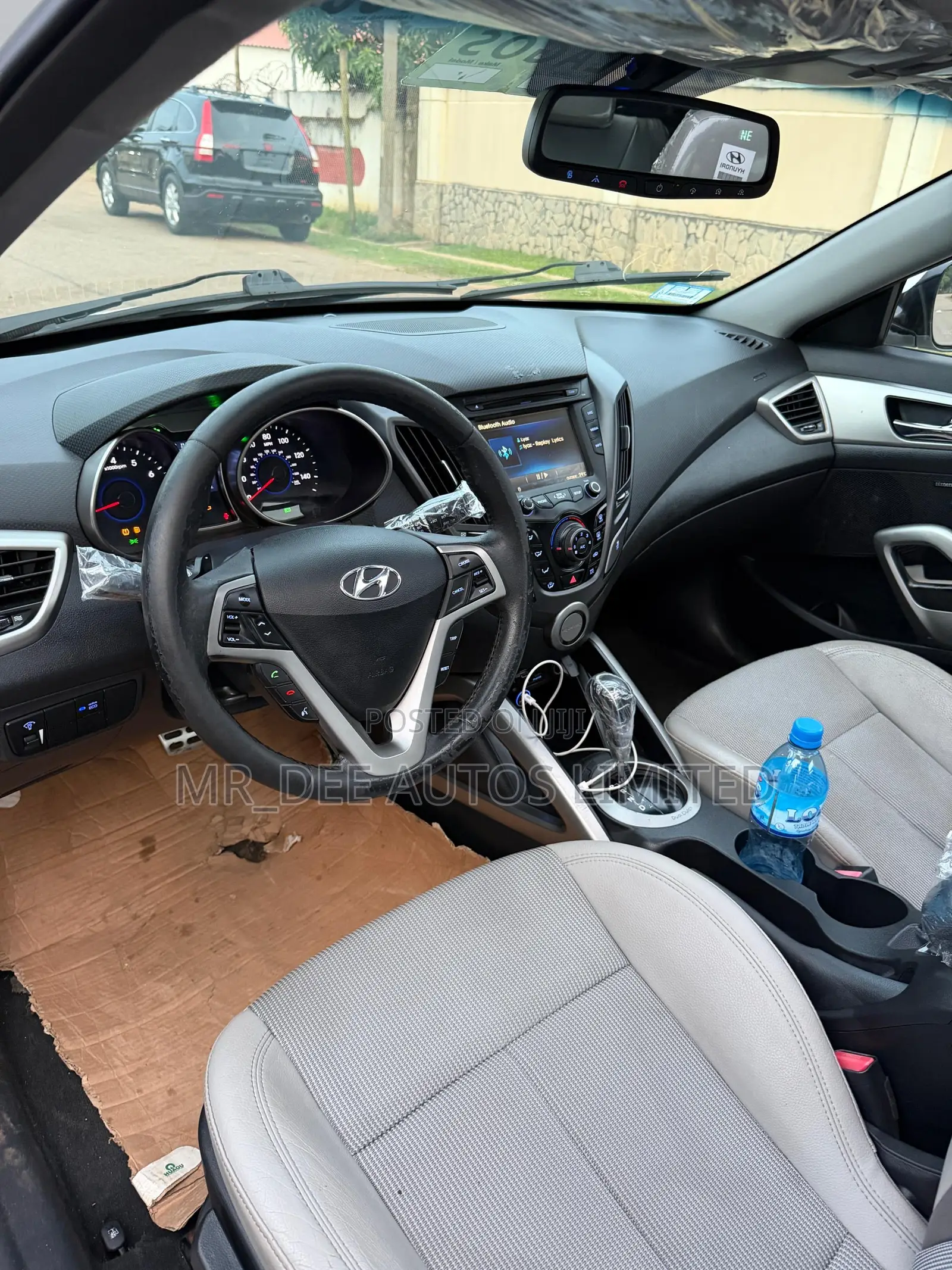 Hyundai Veloster 2013 White
