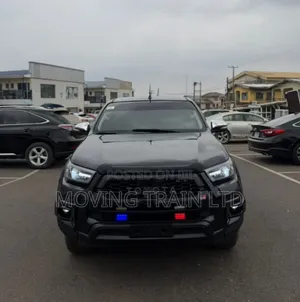 Toyota Hilux 2025 Black