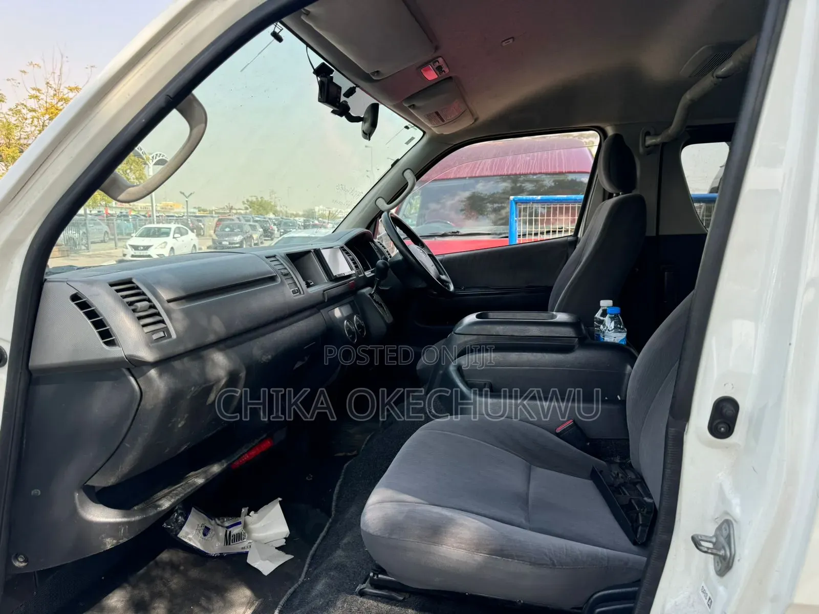 Toyota HiAce 2012 White