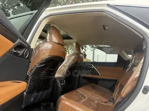 Lexus RX 350 4WD 2021 White