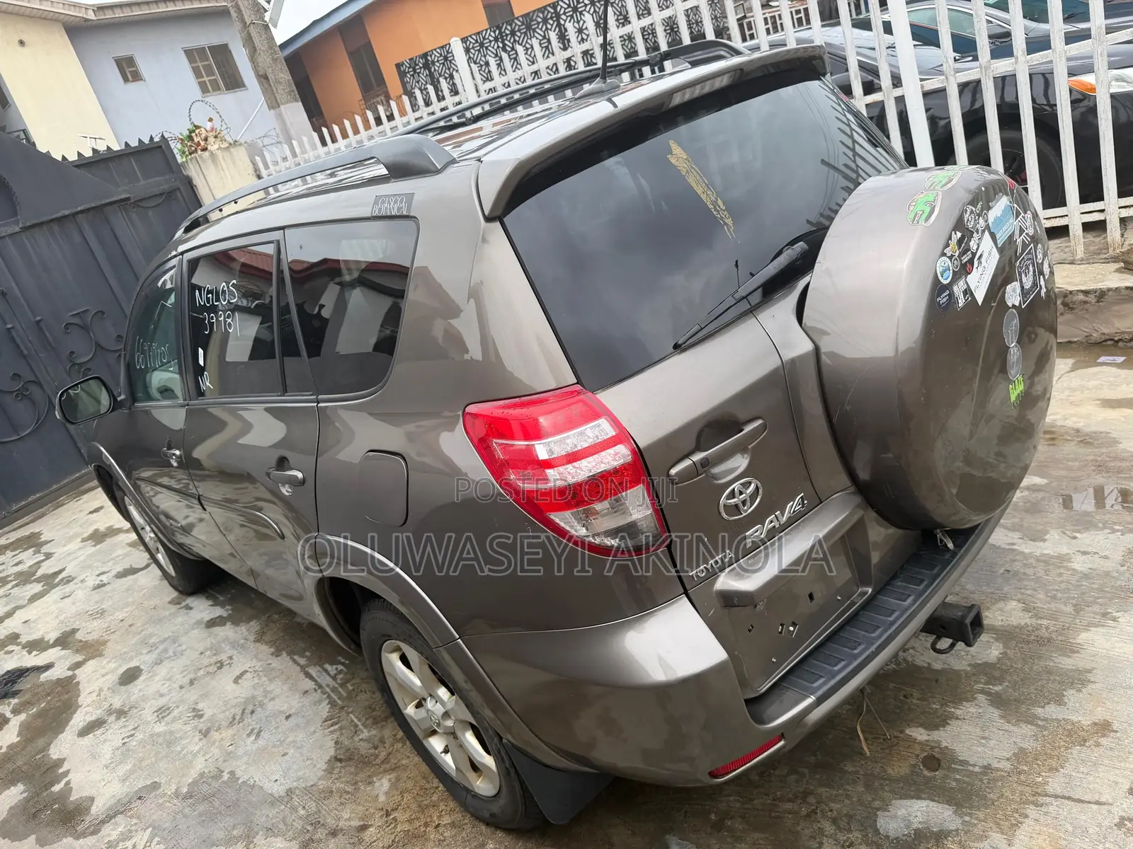Toyota RAV4 2012 Gray