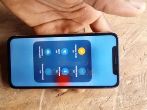 Apple iPhone X 64 GB White