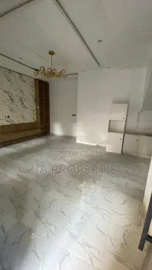 1bdrm Shared Apartment in Ikota for rent