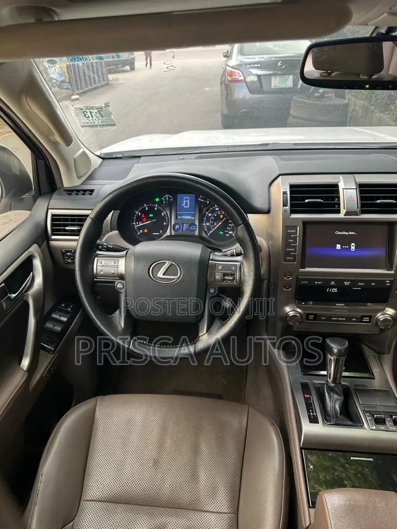 Lexus GX 2017 White