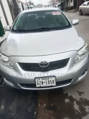 Toyota Corolla 2010 Silver