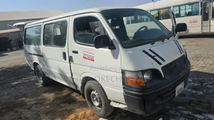 Toyota HiAce 2004 White