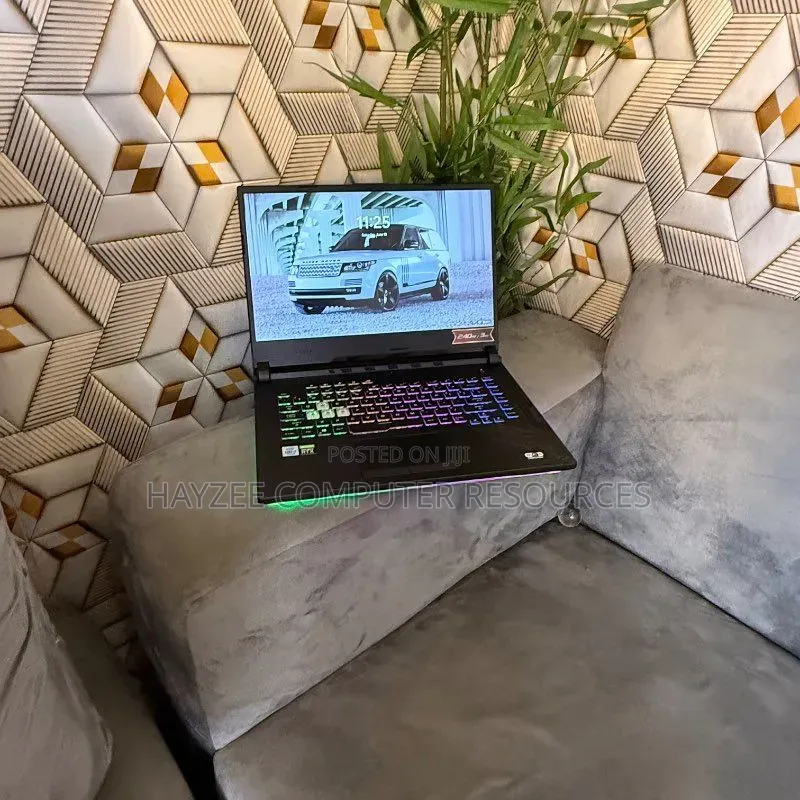 Laptop Asus ROG Zephyrus G16 32GB Intel Core i7 SSD 1T
