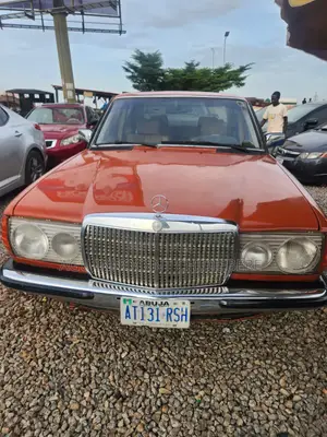Mercedes-Benz 230E 2000